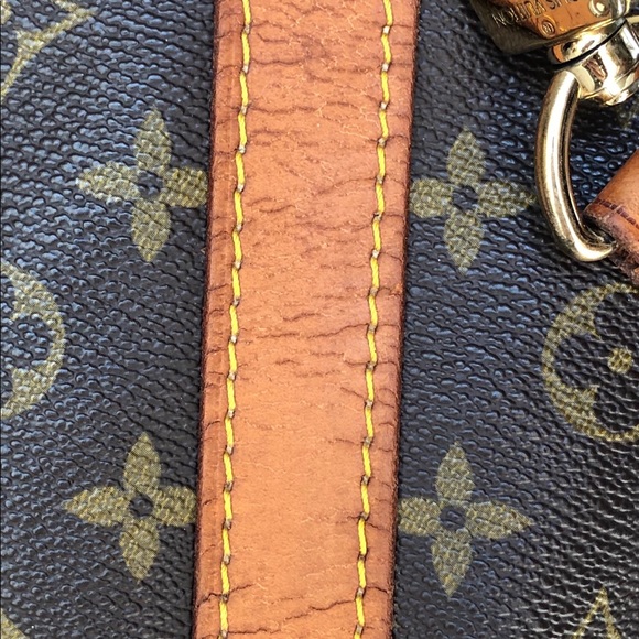 Listing #2 LV Keepall Bandouliere 50 - Picture 6 of 8